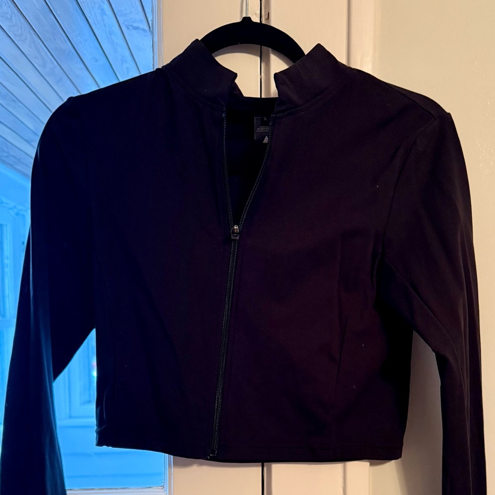 Balance Athletica (now Vitality) black full zip cropped jacket